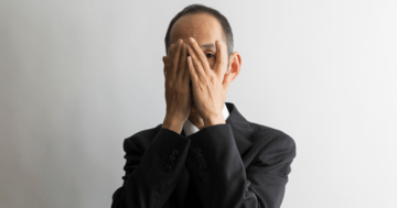部下がミスをしたとき、三流のリーダーは「黙って見過ごす」。では、一流は?