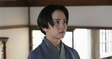 「クレバーな人」と記者が感嘆、朝ドラ初出演の注目俳優・板垣李光人の現場での振る舞いがさすがだった