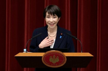 長期金利急騰、選挙前の高市氏に厳しい現実