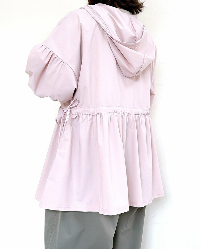 「シルエットがとても綺麗」ハニーズの“UV対策パーカー”暑い日もサラッと涼しく着れて助かる！「欲しいポイントが全部詰まっている」「母と色違いを買った」