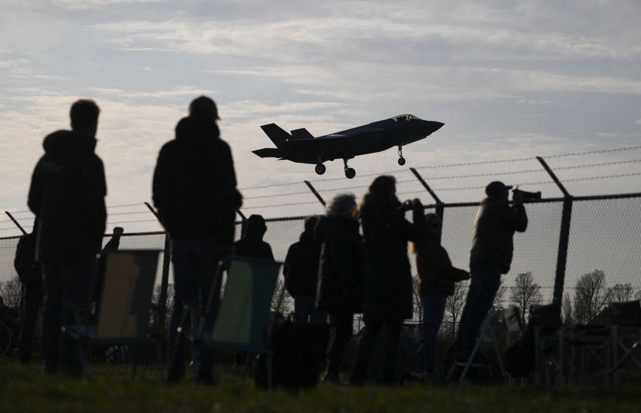 欧州が構築急ぐ「軍産複合体」 投資家にも好機 - The Wall Street Journal発