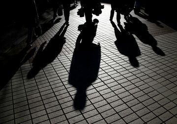 日本の消費増税、好調な雇用に冷や水