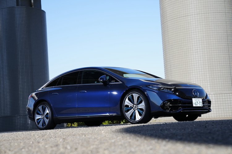 メルセデス・ベンツのEV「EQS」試乗記、航続距離700km・高性能セダンの乗り味とは