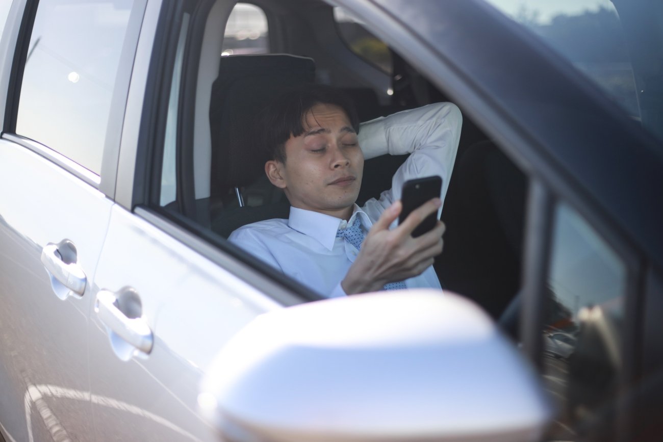 職場にいる「サボるのが下手な人」は出世しない。出世する人がやっている1つのこと