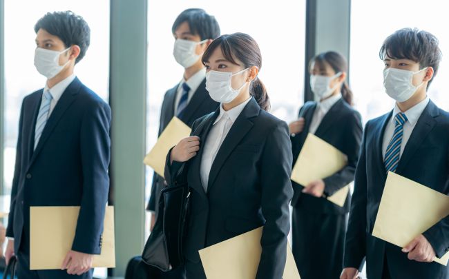【緊急アンケート】コロナ禍での就職活動で、学生たちはどのような不安を感じているか?