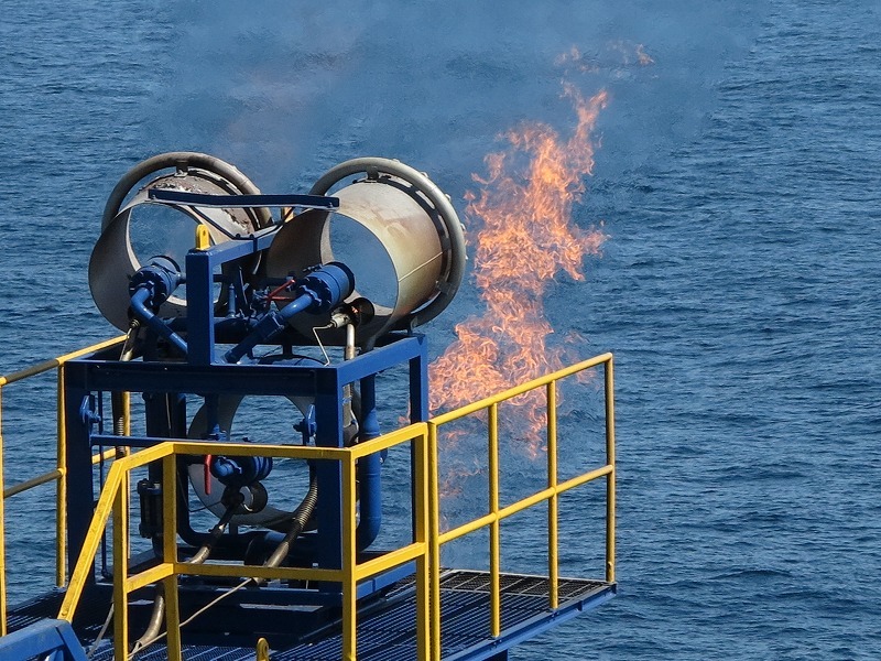 メタンハイドレートの資源量は輸入LNG11年分<br />“革命”には力不足でも期待大きい商業生産