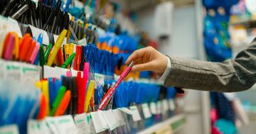 就活で人気のコンサル業界、ケース面接「文房具店の中長期戦略を立案せよ」どう答える? 入社するために必要な思考のレベル