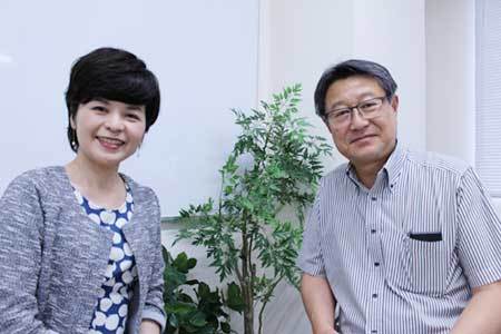 大塚万紀子氏(左)と永田公彦氏 大塚万紀子氏(左)と永田公彦氏