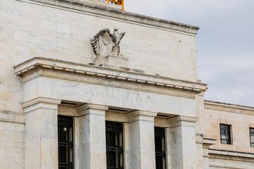 FRBに新たなリスク、実質金利の上昇