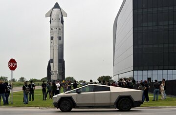 スペースXとアンソロピック、オープンAIが上場準備　AIブームの節目