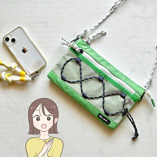 「店舗で一目惚れ」ニコアンドの“お財布がいらないバッグ”収納力が異次元すぎる！「たくさん入れるところがある」「お金やカードも取りやすい」