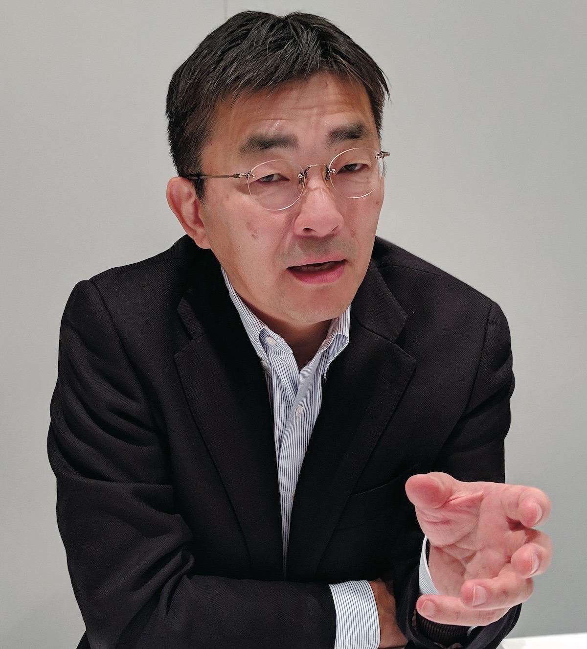 KDDI