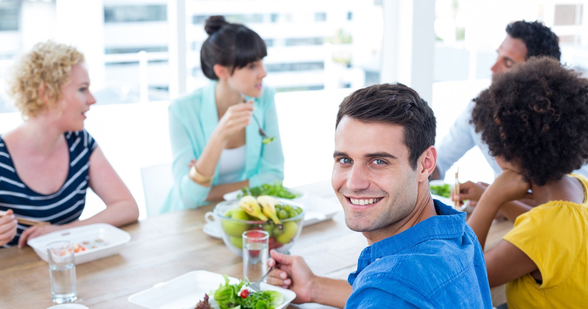 「スナック」の間食が体内時計を整える？最先端を行く人がやっている「新しい食習慣」とは