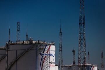 欧米のロシア産原油不買、シノペックには棚ぼた
