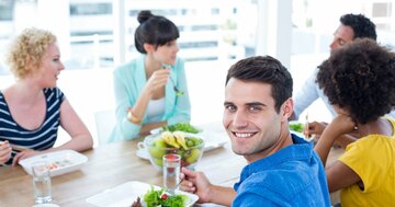 「スナック」の間食が体内時計を整える?最先端を行く人がやっている「新しい食習慣」とは