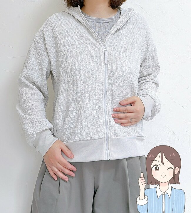 【ワークマン】サッと羽織るだけでかわいい！1780円の「ふんわりUVパーカー」季節の変わり目に手放せない！《購入レビュー》