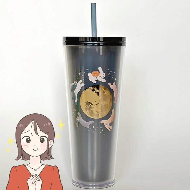 【スタバ】朝イチで買っちゃった！可愛すぎる「夜空みたいなタンブラー」満月とウサギのデザインがたまらない！《購入レビュー》