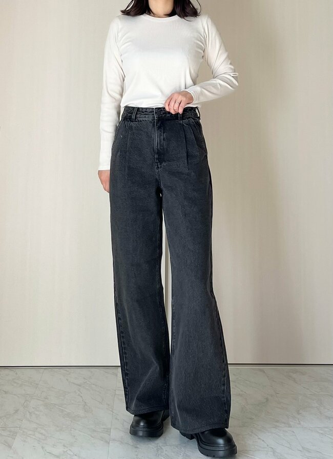 「スタイル良く見えます！」GUの“1490円デニム”気になる太ももをカバーできて嬉しい！「色違いを2着買った」「自然とお尻が上がって見える」