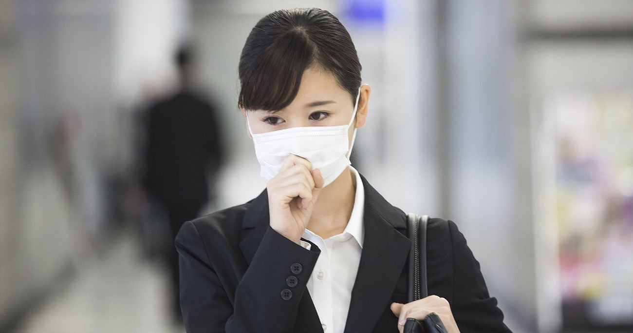 コロナ禍で就職活動をおこなう大学生