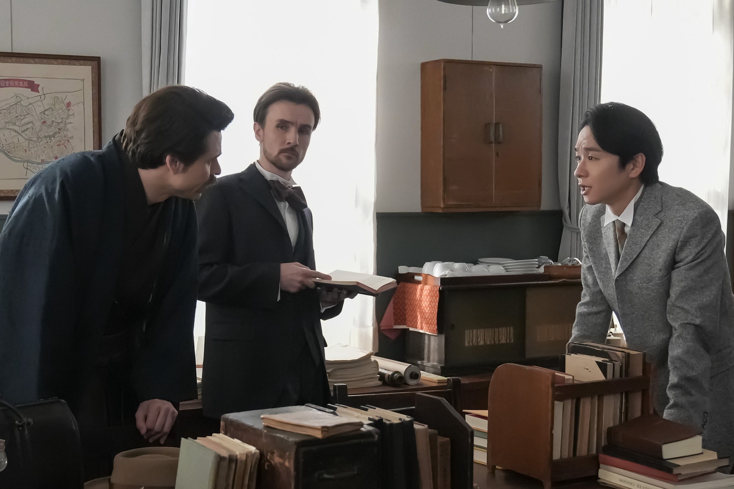 135年前「都知事の給料」は4000円、その頃の公務員は?お金の価値が激変する時代の“賃金格差” 〈ばけばけ第101回〉