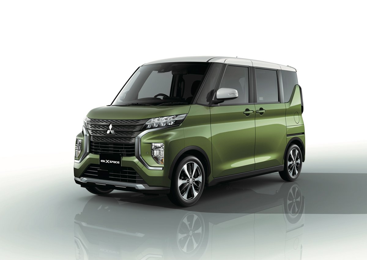 2020年3月から2023年4月まで生産されたeKクロススペース