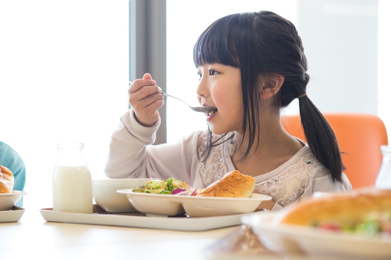【政治の学び直し】給食メニュー決めで民主制の理解度を確かめよう。中学入試レベルの問題にチャレンジ!