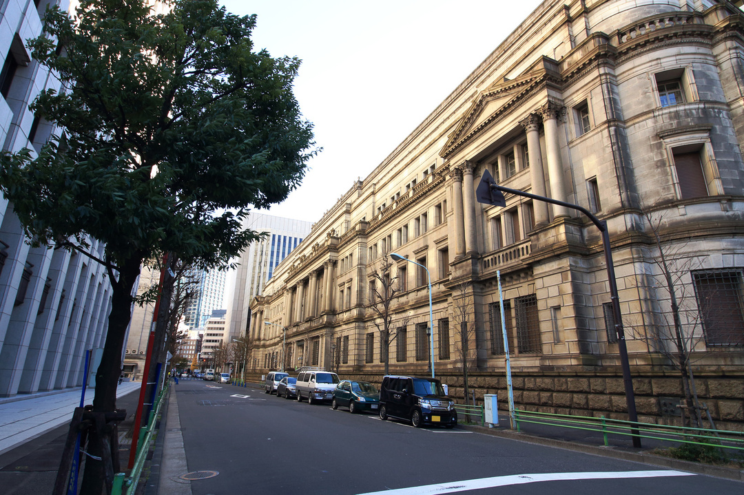 過大債務の実態は不変 銀行課税リスクは避けられない<br />スティグリッツ教授の「日銀保有国債の無効化」提案