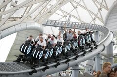 ディズニーのパーク不振、映画ヒットでも補えず