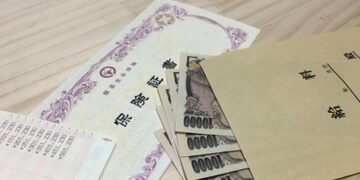 楽天証券での積立投資に「楽天スーパーポイント」を使う方法をわかりやすく解説！「楽天カード」で積立投資をして獲得ポイントを再投資するのがおすすめ！