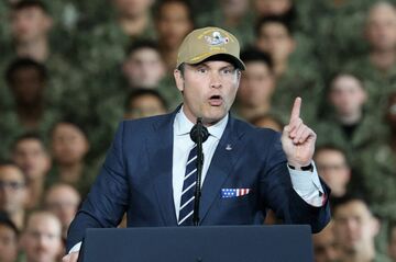 米の「麻薬密輸船」攻撃、メキシコ軍が生存者捜索に協力