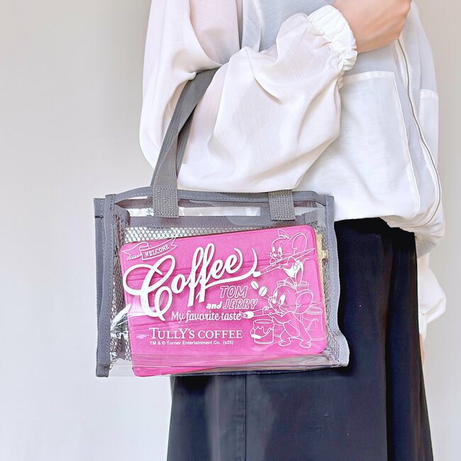 可愛すぎて毎日使ってる！タリーズ×トムとジェリーの「ぺたんこミニバッグ」ペットボトルや長財布が入って便利！《購入レビュー》