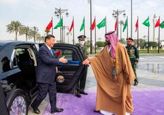 サウジ防衛企業が中ロに秋波、米企業と交渉決裂