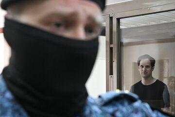 WSJ記者、ロシアが勾留をまた延長 拘束から既に5カ月