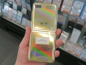 国内未発売の金ピカGalaxy Z Flipがアキバに入荷！