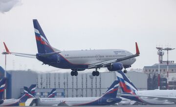 ロシア航空機、安全性に不安　制裁で整備難しく