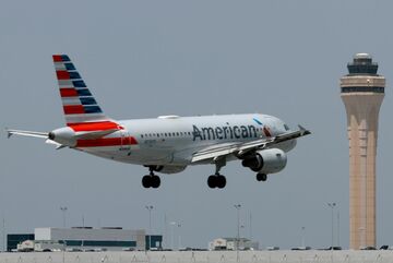 気候対策に「おがくず」 米航空会社が採用