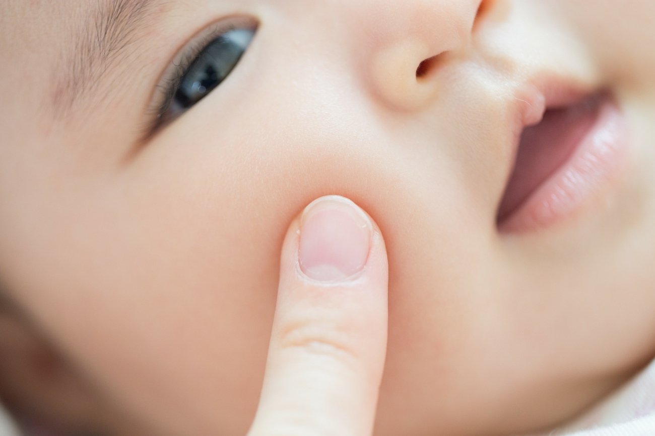 【小児科医が教える】「しっとり肌の子、乾燥肌の子」。食べてる食事の違いとは?
