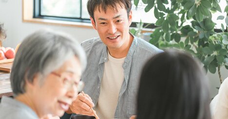 食事で「三角食べ」は苦手なのに…義母に「ご飯だけ先に食べちゃうのね」と言われた！どう返す？