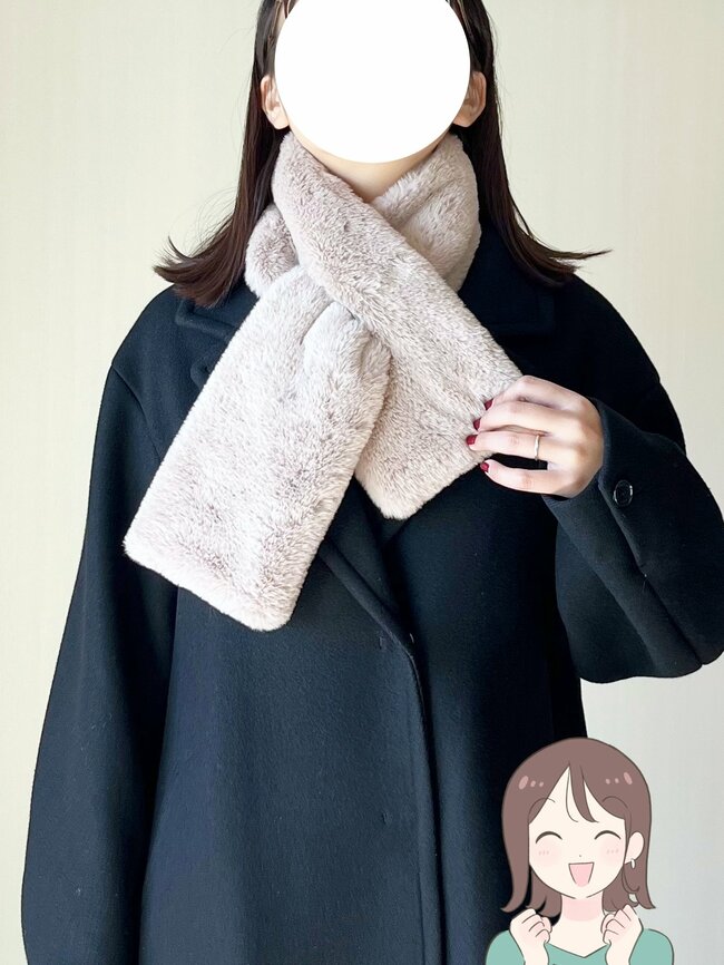 「友達に褒められた」ハニーズの“ミニサイズのマフラー”毛布みたいにフワフワだし口元まで温かい!!「色違いで購入」「本当にかわいい」
