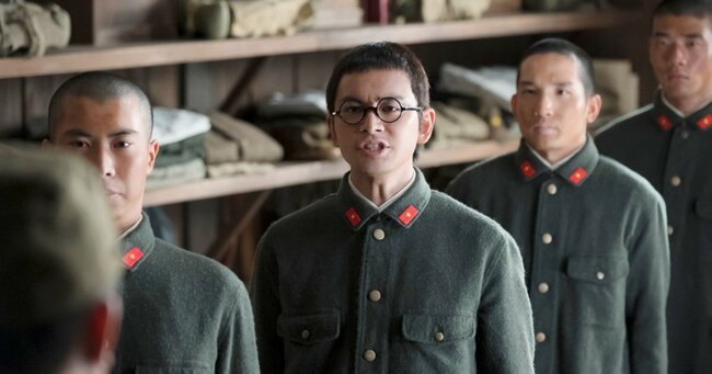 叫ばず、殴らず、ただ「いい声」で勝つ男──「がんばれない嵩」の静かすぎる逆転劇【あんぱん第52回】