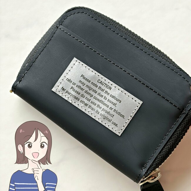 カードや診察券が27枚入った…！3COINSの「ガバッと開くミニ財布」小銭が取り出しやすくて嬉しい！《購入レビュー》