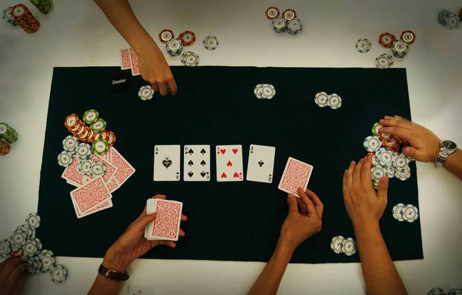 若者をとりこにする テキサスホールデム ポーカー が日本でもブレークの兆し ニュース3面鏡 ダイヤモンド オンライン