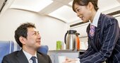 CAが微笑んだ「初ファーストクラス」を堪能するエグゼクティ…