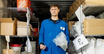 重要鉱物の中国支配崩せ シリコンバレーの挑戦