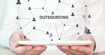 なぜ、ウォルマートは、IT部門をアウトソーシングせず内製化するのか?