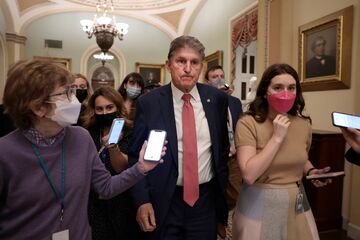 米民主党「本塁打狙い」失敗、歳出法案どうする