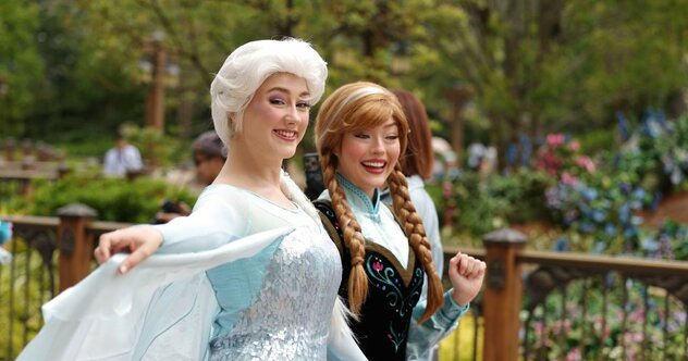 東京ディズニーの元清掃スタッフが「ありのまま」を告白！給料とボーナス、昇格の実態が過酷すぎる〈再配信〉