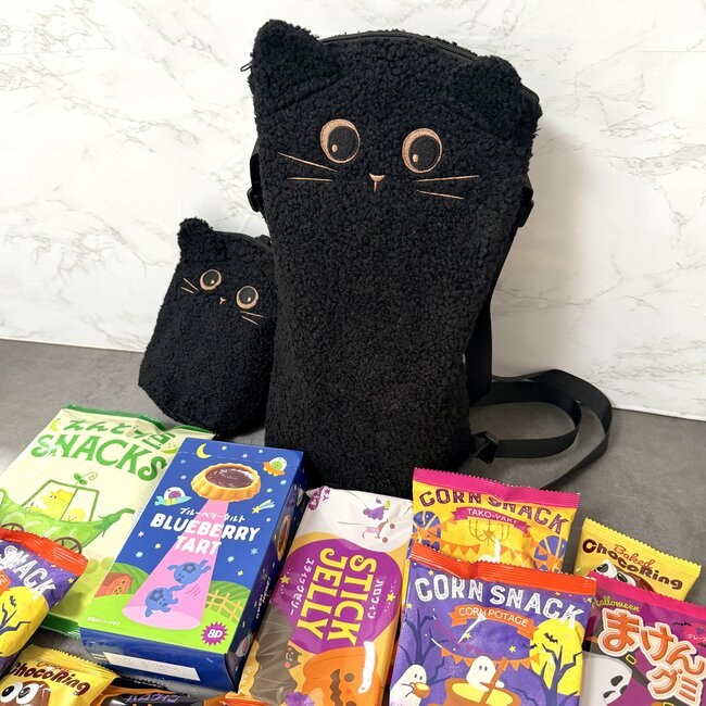 「可愛すぎて捕獲」「迷わずカゴに入れた!」カルディの“猫みたいなモコモコバッグ”ギュッと抱きしめたくなる可愛さ!「即買いしてしまった」《購入レビュー》