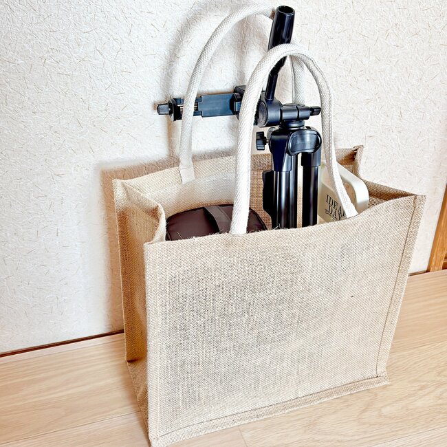 「外出時の必需品です」「2代目購入しました」無印良品の“20kg入るバッグ”軽いのに収納力すごすぎる！「日用品や食料品もたっぷり入ります」