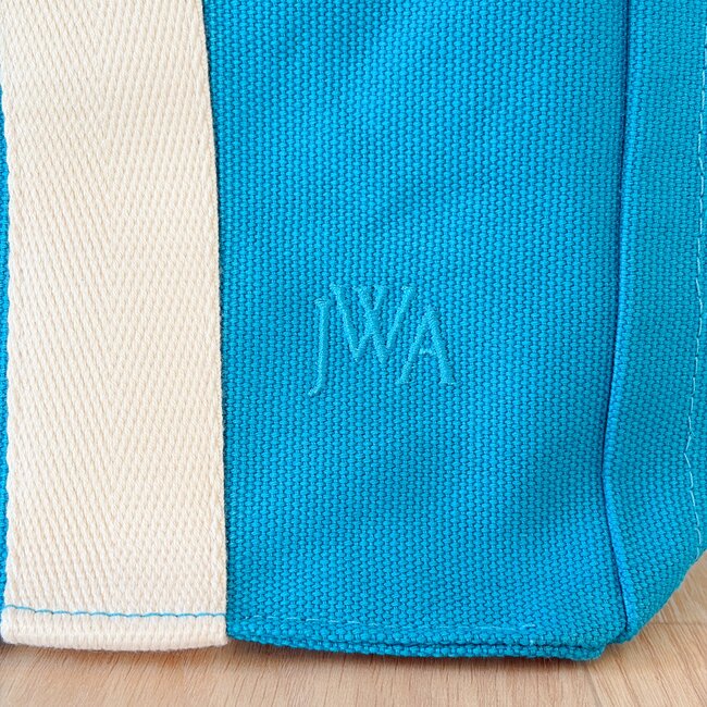 「ペットボトル10本ぐらいは楽勝」ユニクロ×JWAの“大容量バッグ”3990円→1990円は破格すぎでしょ！「旅行にもジムにも便利」「たくさん入るので重宝してます」